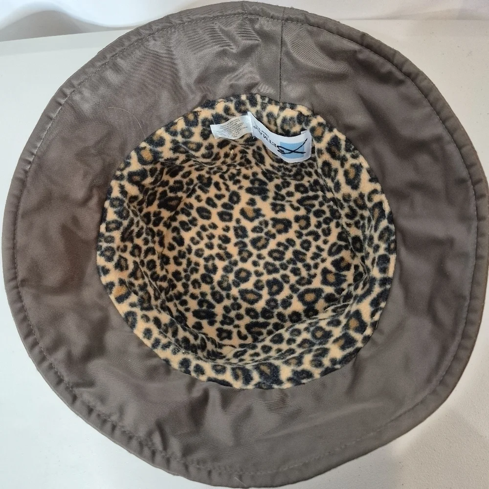 Betmar New York Quilted Bucket Hat